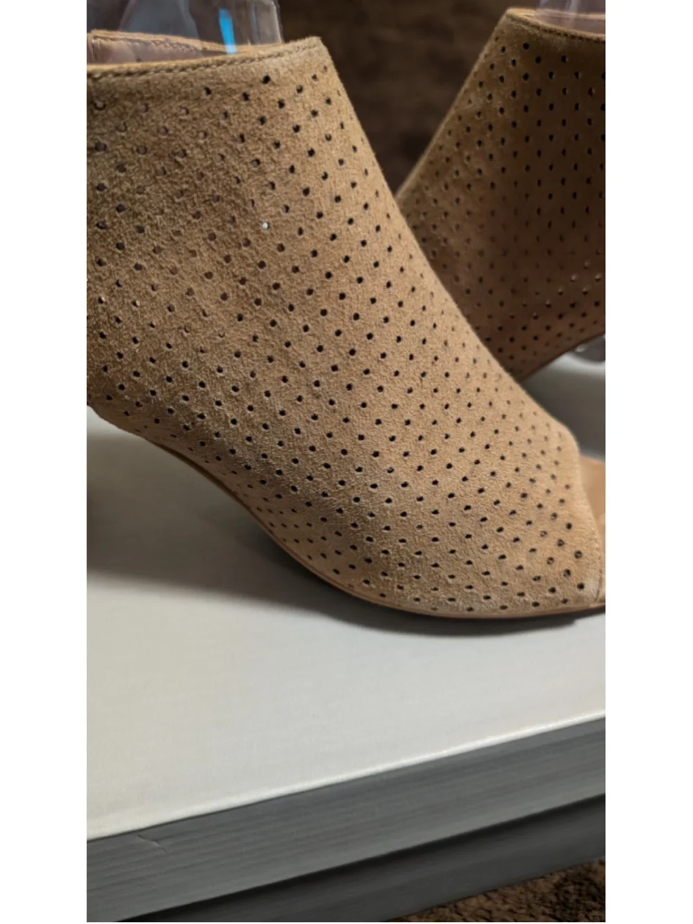 Adam Tucker Meridia-DS Peep Toe Block Heel Taupe Suede Size 10 N38 Women's Shoes